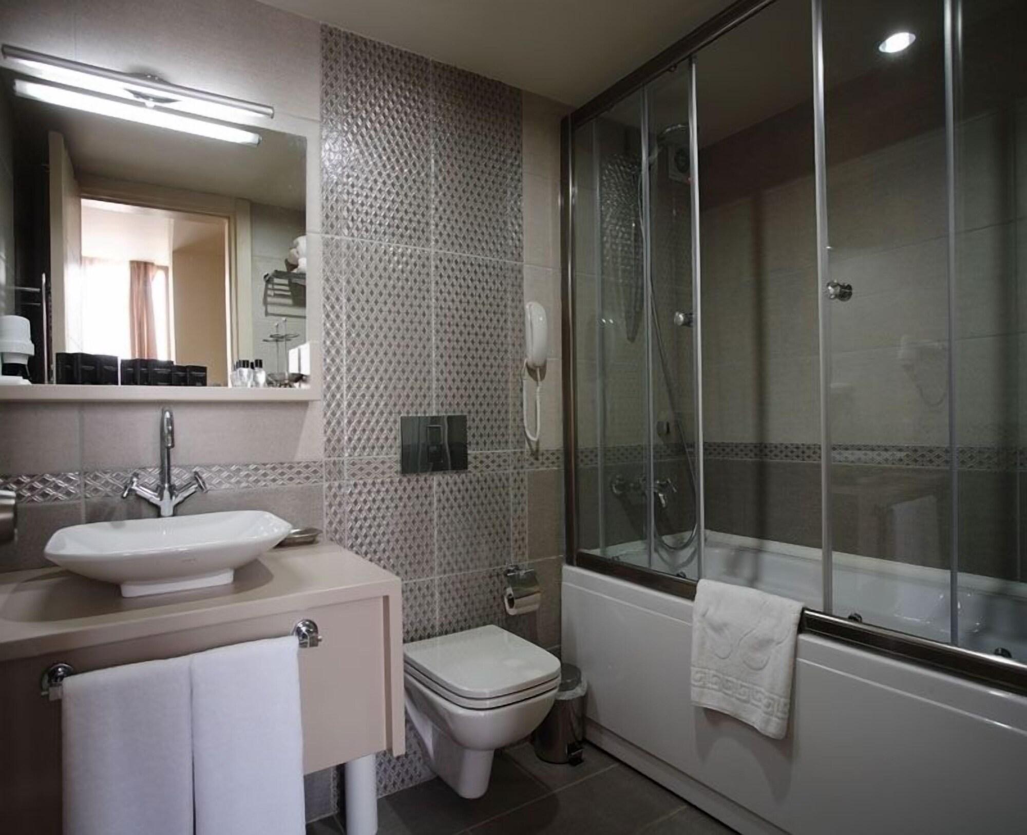 Home Stay Home Sisli Istambul Exterior foto